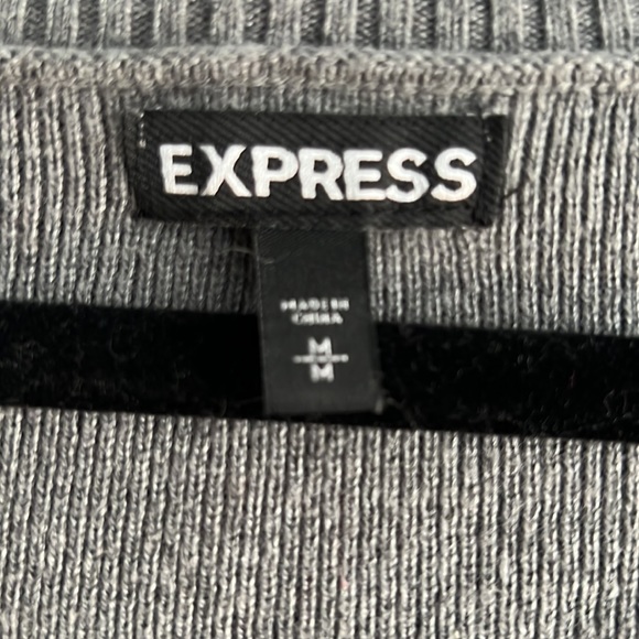 Express sweater - Picture 2 of 2